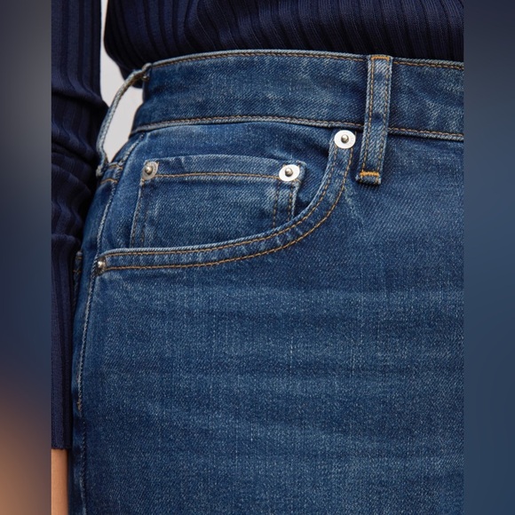Everlane | Curvy Straight Leg Cheeky Dark Wash Denim Jeans Size 30/10 Crop - Picture 3 of 12